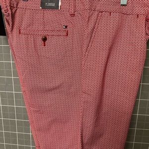 Men’s Tommy Hilfiger 9” Shorts, Size 36, Red/White